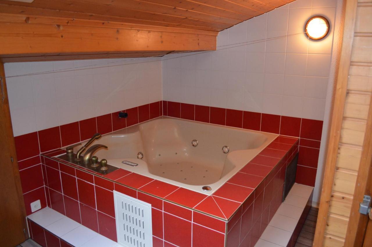 Logement Chez L'Habitant Etage Independant Grone Ngoại thất bức ảnh